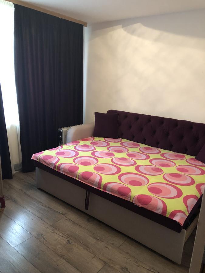 Отель Apartament Isabela Нэводари Экстерьер фото